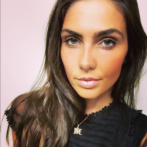 Meet your Posher, Jaime - Picture 1 of 1